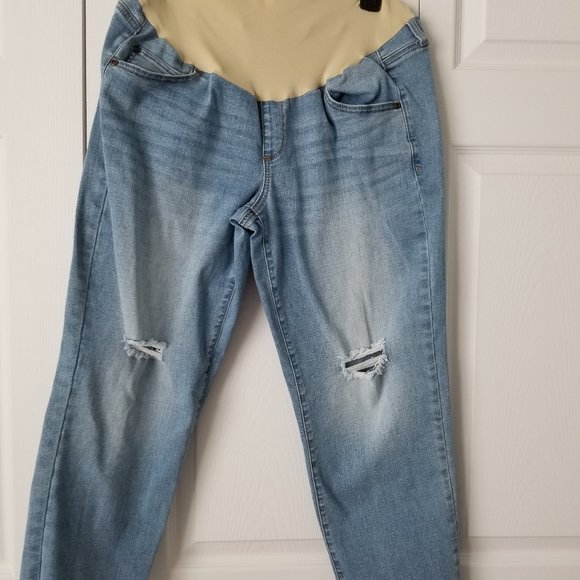 AGlow Maternity Crop Jean Pants - Picture 1 of 3